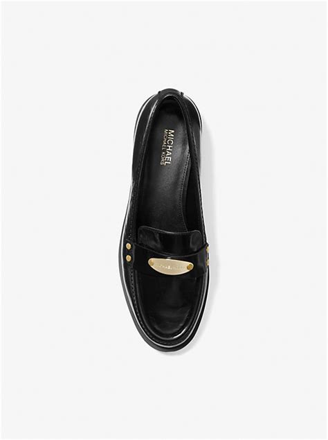 Finley Crinkled Leather Loafer 